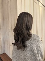 エイミーバイアフロート(amie  by afloat)&nbsp;透明感アッシュベージュ