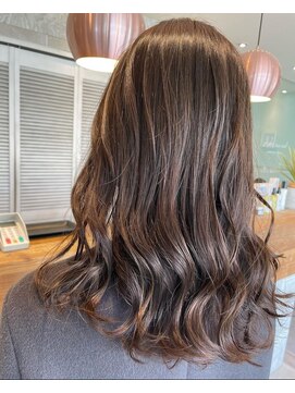 ツリーズ(Trees) 艶カラー