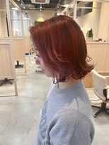 シダ(sida)&nbsp;春先取り　ピンクシルバー　外ハネウルフレイヤー