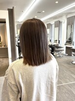 サロンド シルエット(SALON DE SILHOUETTE) グレージュカラー