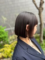 ポール 行徳店&nbsp;切りっぱなしボブ 透明感カラー 前下りボブ ぱっつんボブ