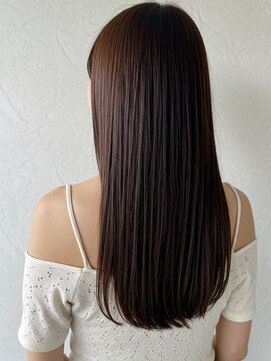 ガーディナ(Gardina) 髪質改善ストレート 艶髪 ブラウンベージュ ロングストレート