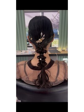 ロナ 岡崎竜美丘店(RONA) お呼ばれ編みおろし◎