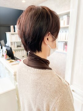 キャアリー(Caary) 福山Caary20代30代40代50代60代ショートヘア小顔補正立体カット