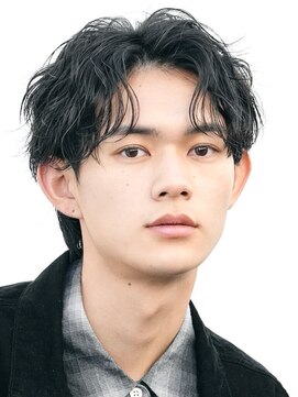 フィフス 札幌大通(fifth) 札幌大通ツイストスパイラルパーマ波巻きパーマセンターパート◆