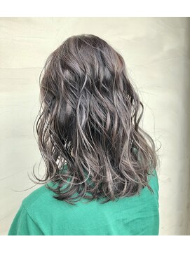 ロダット 横浜(LODAT by little) ハイライト×グレージュ【LODAT横浜】