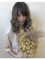 オル(ORU)&nbsp;ハーフ系グラデーションカラー