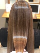 ジーナ 銀座(Zina) 小顔セミウェットウェーブ ピンクベージュハイライトカラー