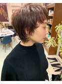 癖毛を活かしたショートボブウルフ