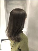 【liko 三軒茶屋 莉子】大人可愛いカーキカラー