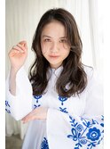 ウザバングが可愛い柔らかニュアンスロング・・・HINATA