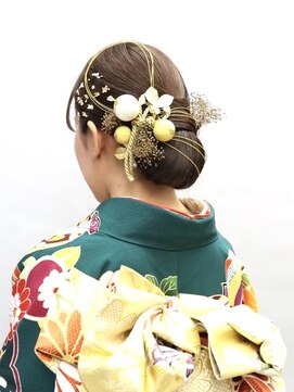 美容室 びゃんびゃん 社店 成人式スタイル/シニヨン/水引き/金粉