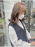 ベージュカラー/林