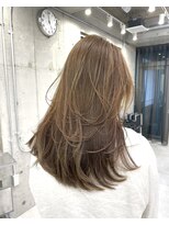 ディジョン(Dijon)&nbsp;韓国顔まわりレイヤーカットグレージュオリーブベージュブラウン