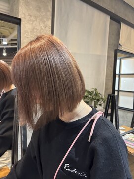 アイビーヘアー(iB HAiR) 桜ラテカラー/ボブ