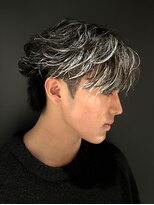 フリークバーバーショップ 河原町三条店(FREAK BARBER SHOP) スペインカール/スパイキーショート/フェザーパーマ/河原町三条