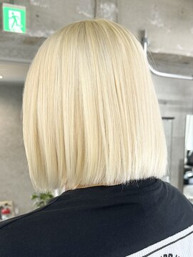 ラック(LUCK) フルブリーチ/抜きっぱなし/レイヤーボブ/船橋/船橋駅