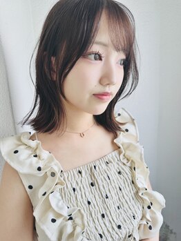 1人1人の髪質・骨格に合わせ、顔周りにこだわった似合わせカットが人気◎最新のテクニックをお試し下さい。