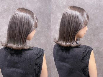 アンダーバーホワイト 鳳店(_WHITE)の写真/【鳳駅東口徒歩30秒】ただ隠すだけじゃない！憂鬱な白髪もハイライトで活かす"白髪ぼかし"が人気急上昇中★