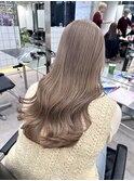 渋谷ブリーチカラーハイトーンカラーミルクティーグレージュ韓国