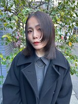 ブルーム コスタ(Blume COSTA)&nbsp;小顔見せな顔まわり！チャレンジしやすいミディアムレイヤー