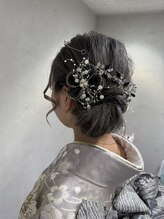 ブロードヘアー(BROAD HAIR)