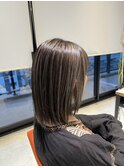 透け感ハイライト外ハネボブ