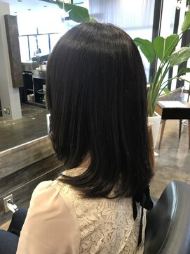 ヘアーデザイン ベリス(hair design bellis) ミディアム×レイヤー