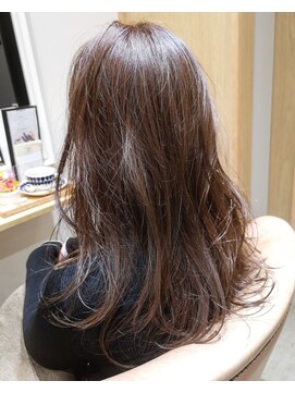 トリート 妙典店(TREAT) 柔らかベージュ_TREAT妙典