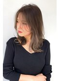 大人のインナーカラーハイライトレイヤーカット