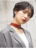 暗髪がオシャレなニュートラルマッシュショート