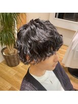 ネイビー(NAVY)&nbsp;ウルフマッシュ　スパイラルパーマ