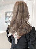 福山イルミナカラー人気caaryアッシュベージュ波巻き外ハネ