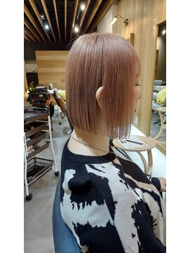 キレイコムデュース(Deuce) ぱつっとボブ