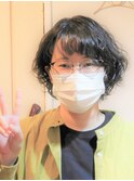 強めカールのクセ毛ショート♪