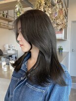 イミ(imi)&nbsp;グレージュカラー/韓国風レイヤー/小顔カット/韓国風パーマ