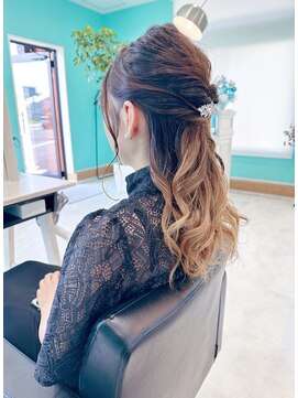 ユーフォリア(Euphoria.) お呼ばれヘア