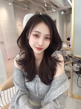 ヴェイナゴヤ(VEYY. nagoya) 韓国風レイヤースタイル