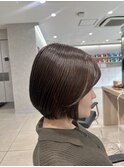 ショートボブオリーブブラウンカラー透明感カラーショート