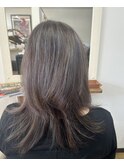 白髪ぼかしブルーシルバー系