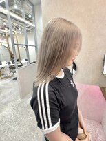 ロンド レア 天神大名店(Lond Le’a)&nbsp;ホワイトブロンド/イメチェンヘアスタイル/美髪のススメ