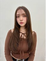 ヒュー 広島(HEW)&nbsp;20代30代外国人風シースルーレイヤーカットダークグレージュ