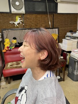 チェリーレッドカラー　バックアイロンスタイル