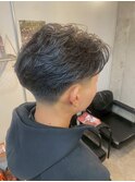 メンズカットフェードスキンフェード短髪フェザーアップ