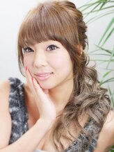 ケーファンデーション(K foundation)