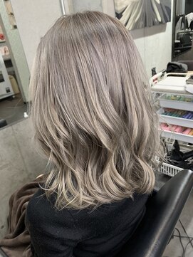 ナイン ヘアースタジオ(NINE Hair Studio) プラムベージュ