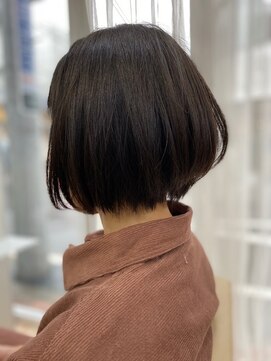 プラグ(Plug) 大人可愛いショートボブ前下がり縮毛矯正20代30代40代フルバング