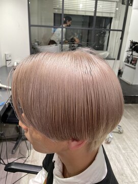 ルイス(L'wis) ラテパールホワイト♪おすすめハイトーンカラー♪朝長