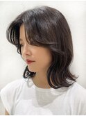 韓国風くびれミディアム　大人ぽいかきあげ前髪