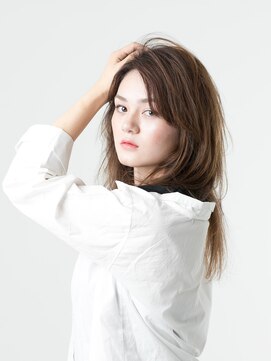 エヌトゥーナ 表参道(Ntuna) 外国人レイヤー